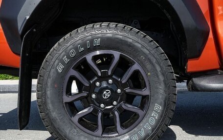 Toyota Hilux VIII, 2024 год, 6 000 000 рублей, 14 фотография