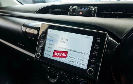 Toyota Hilux VIII, 2024 год, 6 000 000 рублей, 10 фотография