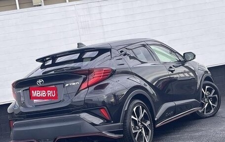 Toyota C-HR I рестайлинг, 2022 год, 1 965 000 рублей, 3 фотография