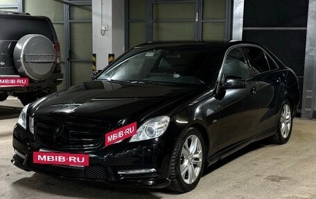 Mercedes-Benz E-Класс, 2011 год, 1 700 000 рублей, 3 фотография
