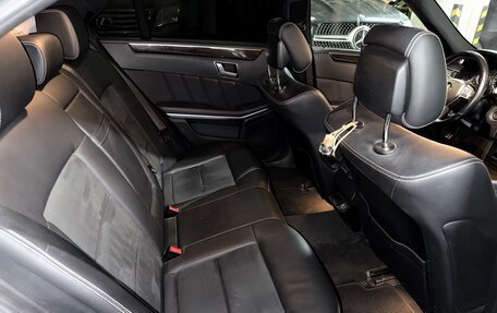 Mercedes-Benz E-Класс, 2011 год, 1 700 000 рублей, 11 фотография