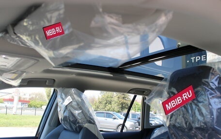 Toyota RAV4, 2025 год, 4 569 000 рублей, 25 фотография