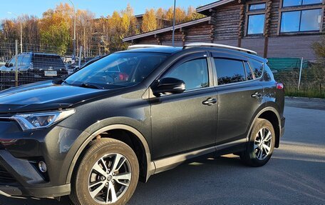 Toyota RAV4, 2016 год, 2 150 000 рублей, 2 фотография