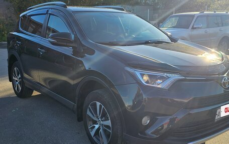 Toyota RAV4, 2016 год, 2 150 000 рублей, 3 фотография