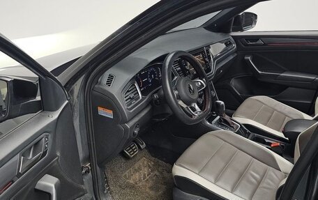 Volkswagen T-Roc I, 2022 год, 1 852 000 рублей, 8 фотография