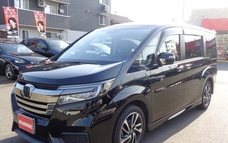 Honda Stepwgn IV, 2021 год, 1 330 000 рублей, 2 фотография