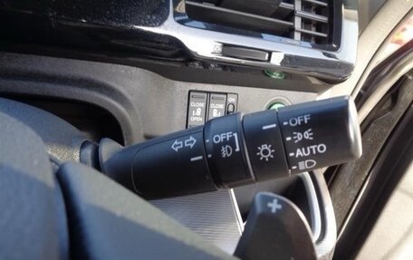 Honda Stepwgn IV, 2021 год, 1 330 000 рублей, 8 фотография