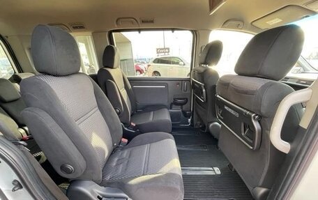 Honda Stepwgn IV, 2016 год, 1 200 000 рублей, 19 фотография