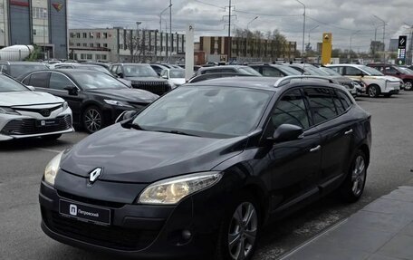 Renault Megane III, 2014 год, 740 000 рублей, 3 фотография
