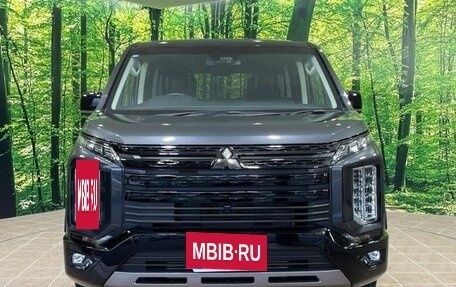 Mitsubishi Delica D:5 I, 2022 год, 2 600 000 рублей, 2 фотография