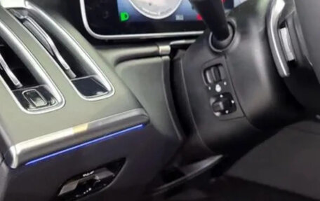 Mercedes-Benz S-Класс, 2025 год, 10 000 000 рублей, 14 фотография