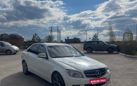 Mercedes-Benz C-Класс, 2009 год, 550 000 рублей, 3 фотография