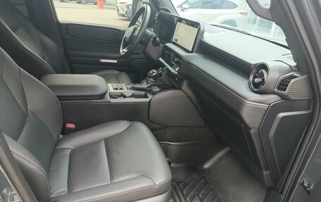 Toyota Land Cruiser Prado, 2024 год, 10 900 000 рублей, 11 фотография