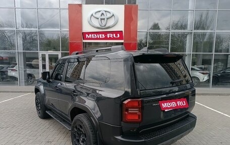 Toyota Land Cruiser Prado, 2024 год, 10 900 000 рублей, 7 фотография