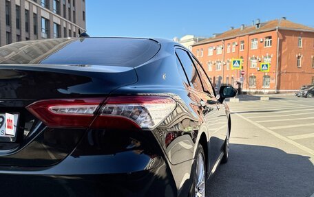 Toyota Camry, 2019 год, 2 900 000 рублей, 6 фотография
