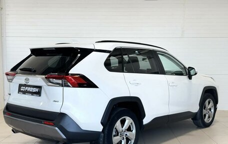 Toyota RAV4, 2020 год, 3 490 000 рублей, 4 фотография