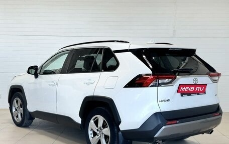Toyota RAV4, 2020 год, 3 490 000 рублей, 6 фотография