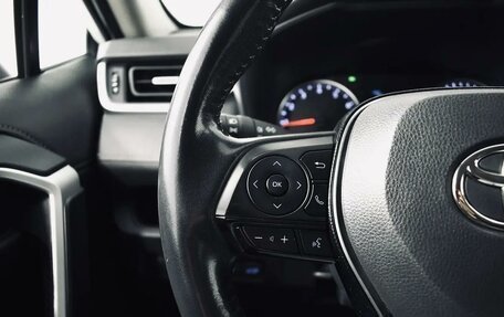 Toyota RAV4, 2020 год, 3 490 000 рублей, 17 фотография