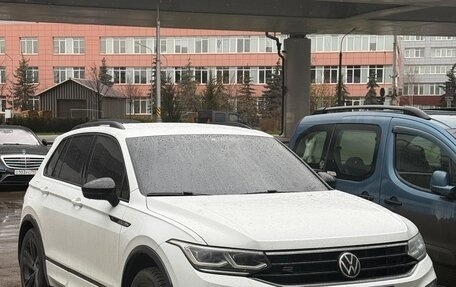 Volkswagen Tiguan II, 2021 год, 3 300 000 рублей, 1 фотография