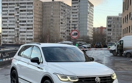 Volkswagen Tiguan II, 2021 год, 3 300 000 рублей, 3 фотография