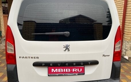 Peugeot Partner II рестайлинг 2, 2012 год, 1 030 000 рублей, 11 фотография