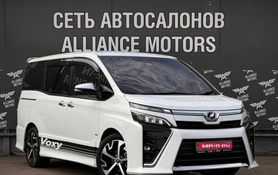 Toyota Voxy III, 2018 год, 2 365 000 рублей, 1 фотография