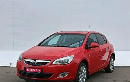 Opel Astra J, 2011 год, 550 000 рублей, 1 фотография