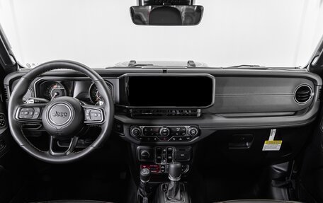 Jeep Wrangler, 2025 год, 17 750 000 рублей, 22 фотография