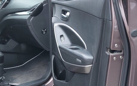 Hyundai Santa Fe III рестайлинг, 2013 год, 1 750 000 рублей, 9 фотография