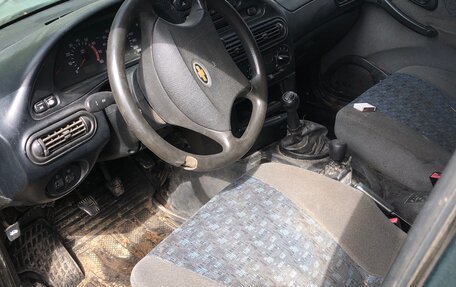 Chevrolet Niva I рестайлинг, 2005 год, 114 000 рублей, 4 фотография