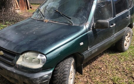 Chevrolet Niva I рестайлинг, 2005 год, 114 000 рублей, 2 фотография