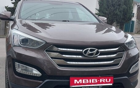 Hyundai Santa Fe III рестайлинг, 2013 год, 1 750 000 рублей, 2 фотография
