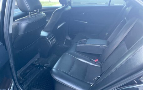 Toyota Camry, 2016 год, 1 610 000 рублей, 4 фотография