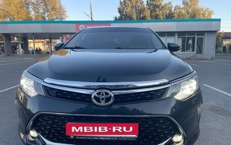 Toyota Camry, 2016 год, 1 610 000 рублей, 5 фотография