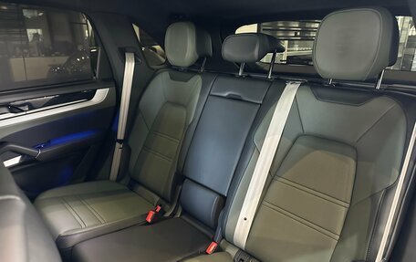 Porsche Cayenne III, 2023 год, 15 850 000 рублей, 13 фотография