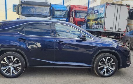 Lexus RX IV рестайлинг, 2021 год, 5 600 000 рублей, 7 фотография