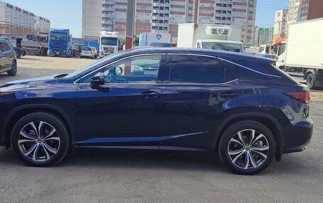 Lexus RX IV рестайлинг, 2021 год, 5 600 000 рублей, 8 фотография