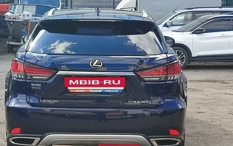 Lexus RX IV рестайлинг, 2021 год, 5 600 000 рублей, 6 фотография