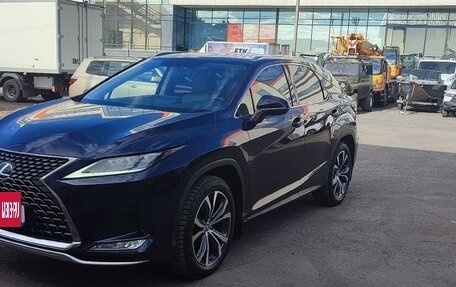 Lexus RX IV рестайлинг, 2021 год, 5 600 000 рублей, 2 фотография