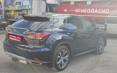 Lexus RX IV рестайлинг, 2021 год, 5 600 000 рублей, 3 фотография