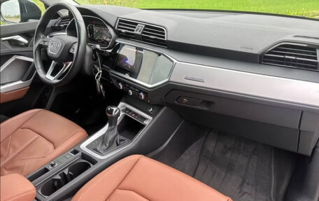 Audi Q3, 2023 год, 4 051 774 рублей, 14 фотография