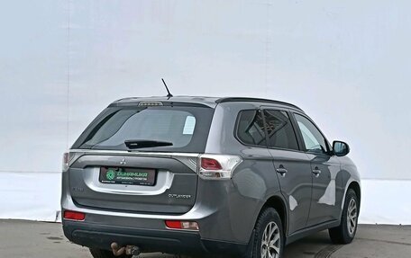 Mitsubishi Outlander III рестайлинг 3, 2012 год, 1 085 000 рублей, 5 фотография