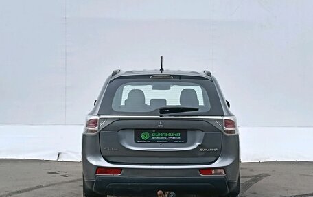 Mitsubishi Outlander III рестайлинг 3, 2012 год, 1 085 000 рублей, 6 фотография