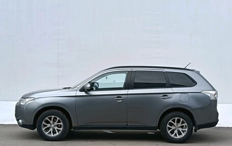 Mitsubishi Outlander III рестайлинг 3, 2012 год, 1 085 000 рублей, 8 фотография