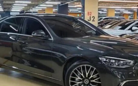 Mercedes-Benz S-Класс, 2025 год, 11 000 000 рублей, 3 фотография