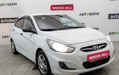 Hyundai Solaris II рестайлинг, 2013 год, 640 300 рублей, 3 фотография