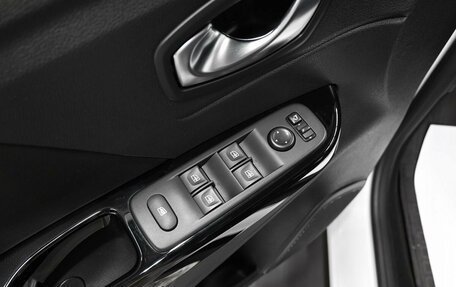 Renault Kaptur I рестайлинг, 2022 год, 1 995 000 рублей, 21 фотография