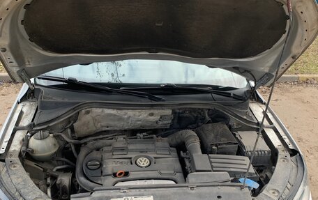 Volkswagen Tiguan I, 2011 год, 1 100 000 рублей, 14 фотография