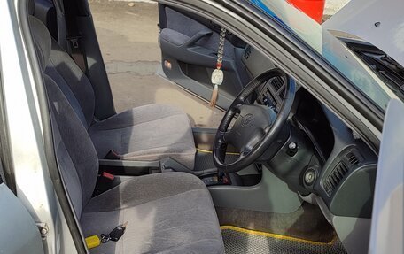 Toyota Camry, 1998 год, 280 000 рублей, 8 фотография