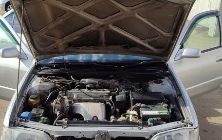 Toyota Camry, 1998 год, 280 000 рублей, 17 фотография